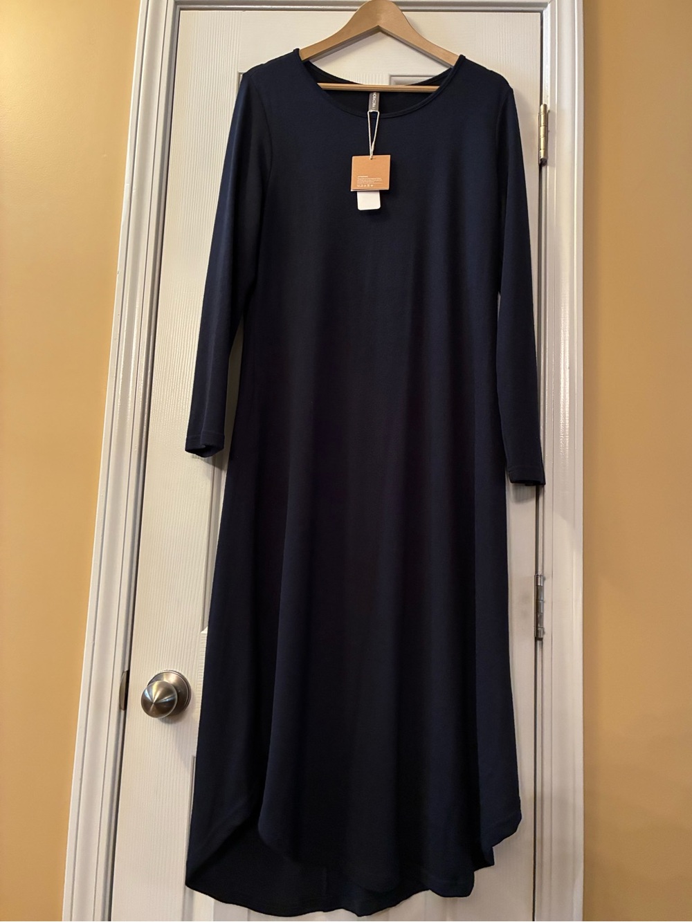 Women’s Long SleeveJersey Solid Navy Midi Dress large.